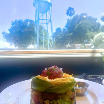 Memo’s Cuisine - This is the Veggie Tower Breakfast with eggs, rice, beans, sour cream , cheese ,grilled veggies and fresh salsa on top! - Breakfast & Brunch Near Me - Isleton, California