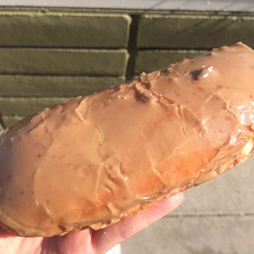 Top Donuts - Maple Bar w/Custard Filling- 5/5 stars for the Maple Bar, but skip the custard- it was too sweet, and the vanilla flavor tasted fake - Donuts Near Me - Watsonville, California