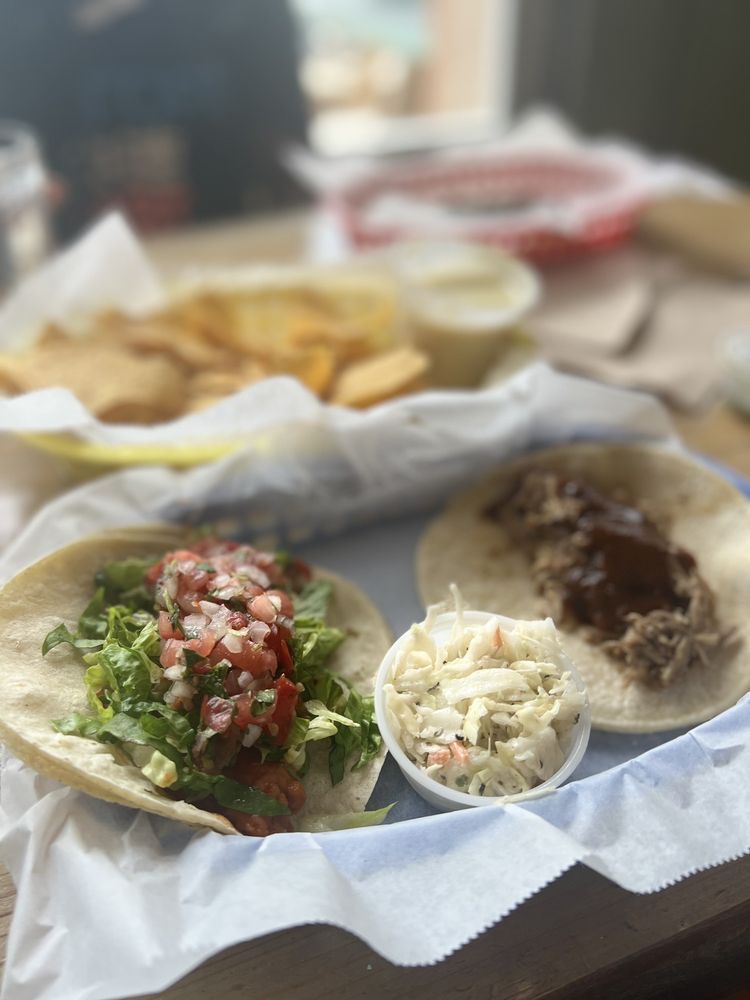 WHITE DUCK TACO SHOP 100 Photos & 75 Reviews 301 Airport Rd