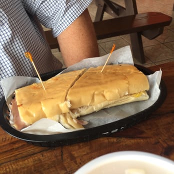 Rincon Criollo Restaurant - Cuban sandwich - Cuban Near Me - Miami, Florida