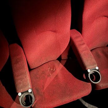 AMC CLASSIC South Bend 16 - The handy seats are fresh! - Cinema Near Me - South Bend, Indiana