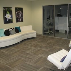 Avant Lasik Spa - Waiting Area