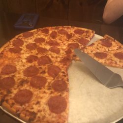 Pizza John's - Giant pepperoni