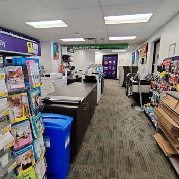 FedEx Office Print & Ship Center - Copy machines and work space - Printing Services Near Me - Honolulu, Hawaii FedEx Office Print & Ship Center - Copy machines and work space - Printing Services Near Me - Honolulu, Hawaii