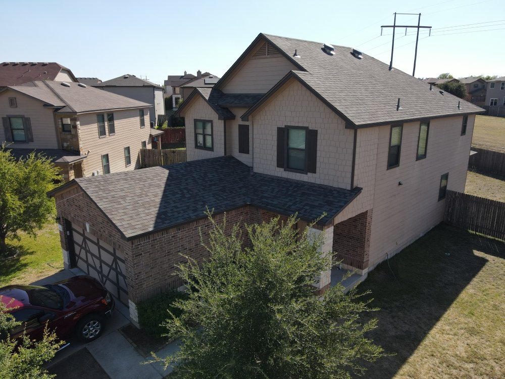 Slide of Xtreme Roofing