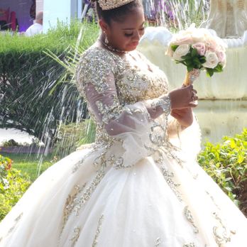 Roxy's Bridal - Bridal Near Me - Montclair, California