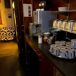 Road Stop Motel Wuppertal - Kaffeeautomat mit einem eher unterdurchschnittlichen Kaffee Creme