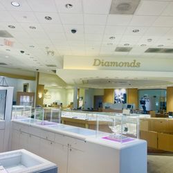 Jared Galleria of Jewelry - Interior