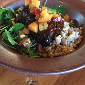 Johnston's Saltbox - Short rib - New American Near Me - San Carlos, California