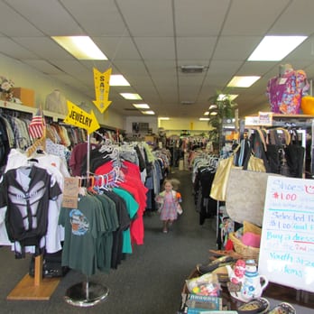 Blooming Tails Kauai - 1st room- all clothing and in the back Keiki area (children's area). - Used, Vintage & Consignment Near Me - Lihue, Hawaii Blooming Tails Kauai - 1st room- all clothing and in the back Keiki area (children's area). - Used, Vintage & Consignment Near Me - Lihue, Hawaii