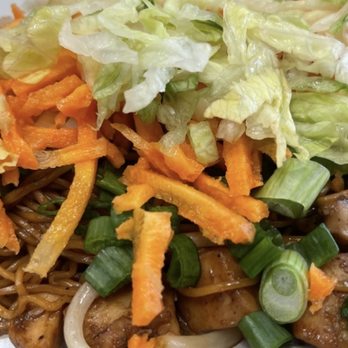 Spring Rollin' - Noodle Plate (Chicken) - Vietnamese Near Me - Albuquerque, New Mexico