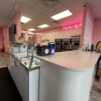 JJ's Custard Co. - Canton - Ice Cream & Frozen Yogurt Near Me - Canton, Michigan JJ's Custard Co. - Canton - Ice Cream & Frozen Yogurt Near Me - Canton, Michigan