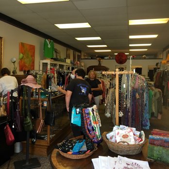 Violets Are Blue - Used, Vintage & Consignment Near Me - Placerville, California