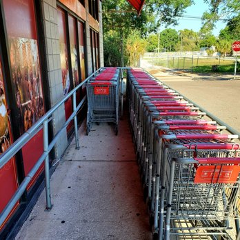 MD Oriental Market - April 2021: The handheld baskets are located inside the store - Grocery Near Me - Tampa, Florida MD Oriental Market - April 2021: The handheld baskets are located inside the store - Grocery Near Me - Tampa, Florida