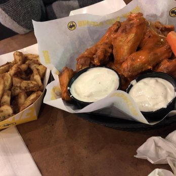Buffalo Wild Wings - Medium order of wings and spuds - Sports Bars Near Me - Eatontown, New Jersey