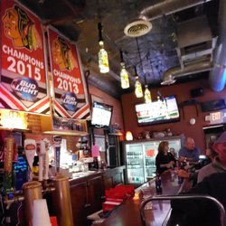J&k's Half Moon Tavern