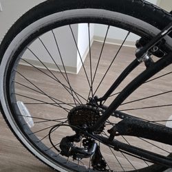 BikeHouse - Pictures of the damage to my bicycle caused by this business's incompetence.