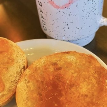 Zizzo's Coffeehouse - Bagel with marmalade and coffee - Coffee & Tea Near Me - Capitola, California Zizzo's Coffeehouse - Bagel with marmalade and coffee - Coffee & Tea Near Me - Capitola, California