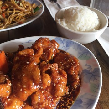 Tiger Noodles - Sesame seed chicken - Chinese Near Me - Princeton, New Jersey