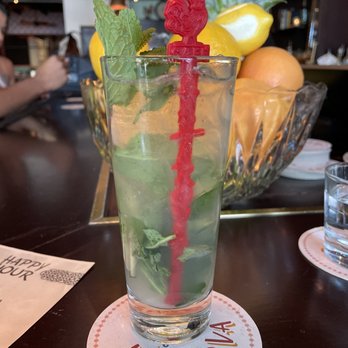 Cafe La Trova - Mojito - Cocktail Bars Near Me - Miami, Florida