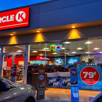 Circle K - the front of the store at night - Convenience Stores Near Me - Mississauga, Ontario Circle K - the front of the store at night - Convenience Stores Near Me - Mississauga, Ontario