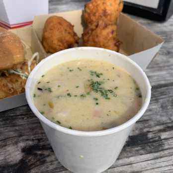 Dune Brothers - Clam chowder large - New American Near Me - Providence, Rhode Island