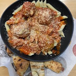 Pizza & Beer of Richmond - Hanover - Penne with meatballs