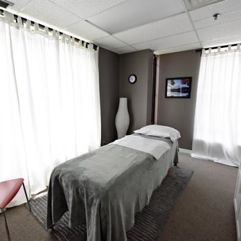 Blue Tortoise Acupuncture - Treatment Room - Acupuncture Near Me - Markham, Ontario Blue Tortoise Acupuncture - Treatment Room - Acupuncture Near Me - Markham, Ontario