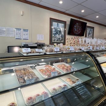 Maxim's Bakery & Restaurant - Bakeries Near Me - Vancouver, British Columbia Maxim's Bakery & Restaurant - Bakeries Near Me - Vancouver, British Columbia
