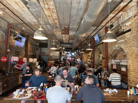 Cooper's Old Time Pit Bar-B-Que by null