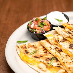 Jackson Ave Pub - Jackson Avenue Pub Naperville, IL. Best Burgers, sandwiches, wraps, flatbreads, sides, appetizers, craft beer, cocktails, margaritas, wine
