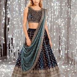 Akarshan Designs Boutique