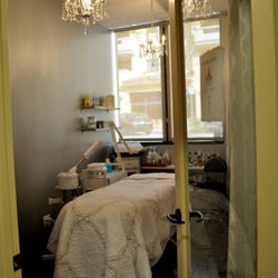 Phenix Salon Suites