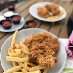 Chicken N Pickle - Chicken tenders. All breading minimal chicken