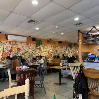 Two Chicks Café - CBD - Breakfast & Brunch Near Me - New Orleans, Louisiana Two Chicks Café - CBD - Breakfast & Brunch Near Me - New Orleans, Louisiana