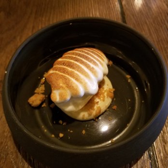 Restaurant GUTS - Modern European Near Me - Amsterdam, New Hampshire