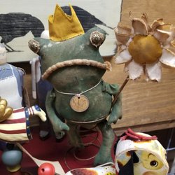 Sweetpea & The Rooster Antiques & More