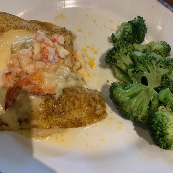 Red Lobster - Seafood Stuffed flounder - Seafood Near Me - Monroe, Louisiana Red Lobster - Seafood Stuffed flounder - Seafood Near Me - Monroe, Louisiana