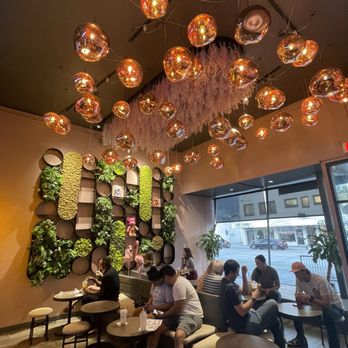 Moge Tee - Orlando - Indoor lounge - Coffee & Tea Near Me - Orlando, Florida Moge Tee - Orlando - Indoor lounge - Coffee & Tea Near Me - Orlando, Florida