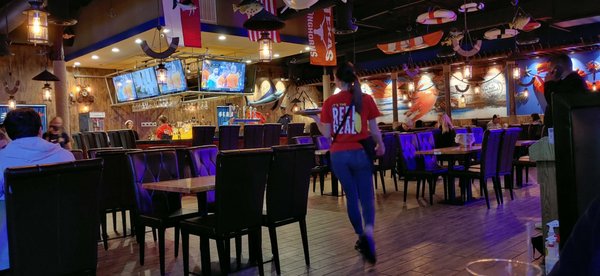 Hook & Reel Cajun Seafood & Bar by null