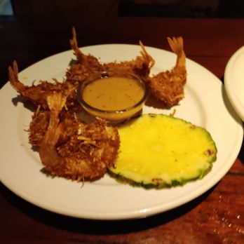 Bahama Breeze - Very Good coconut shrimp - Bars Near Me - Newark, Delaware