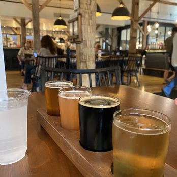 Roe Jan Brewing - Flight - Brewpubs Near Me - Hillsdale, New York Roe Jan Brewing - Flight - Brewpubs Near Me - Hillsdale, New York