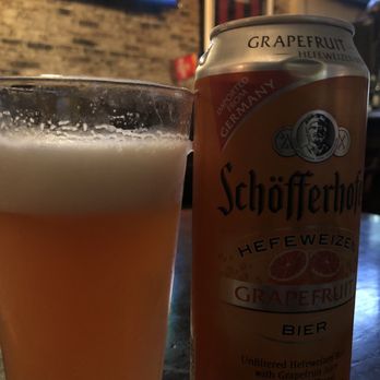 Lucky Baldwins Pub - Trappiste - Pubs Near Me - Pasadena, California