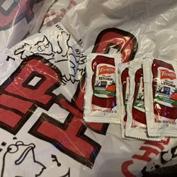 Hip Hop Fish & Chicken - Non gmo ketchup