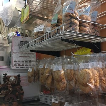KD Cafe Hawaii - Cooooookieesss (homemade) - Bakeries Near Me - Honolulu, Hawaii