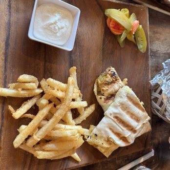 Rozanna - Chicken Shawarma Sandwich - Mediterranean Near Me - Manchester, Missouri
