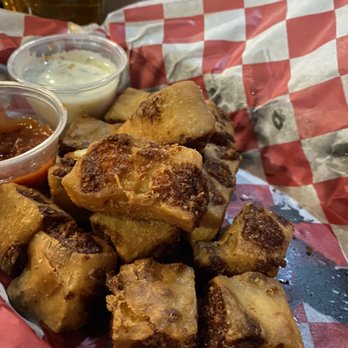 Wicked Wort Brewing Company - Cheese curds - Breweries Near Me - Robbinsdale, Minnesota Wicked Wort Brewing Company - Cheese curds - Breweries Near Me - Robbinsdale, Minnesota