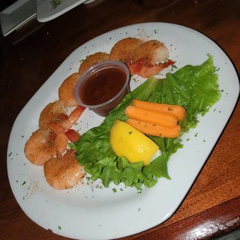 Grapevine Restaurant & Lounge - More than $1 per shrimp. Fairly certain we're frozen but definitely NOT cooked or seasoned well. Again with the lettuce leaf and carrots! - Mediterranean Near Me - Calabash, North Carolina