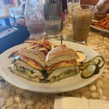 Daily Dose Old Town Bar & Grill - Turkey and Avocado Sandwich - Breakfast & Brunch Near Me - Scottsdale, Arizona Daily Dose Old Town Bar & Grill - Turkey and Avocado Sandwich - Breakfast & Brunch Near Me - Scottsdale, Arizona