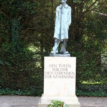 KZ-Gedenkstätte Dachau - Museums Near Me - Dachau, BY